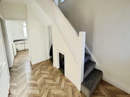 3 bedroom Semi-detached house for sale in Alt Avenue, Maghull