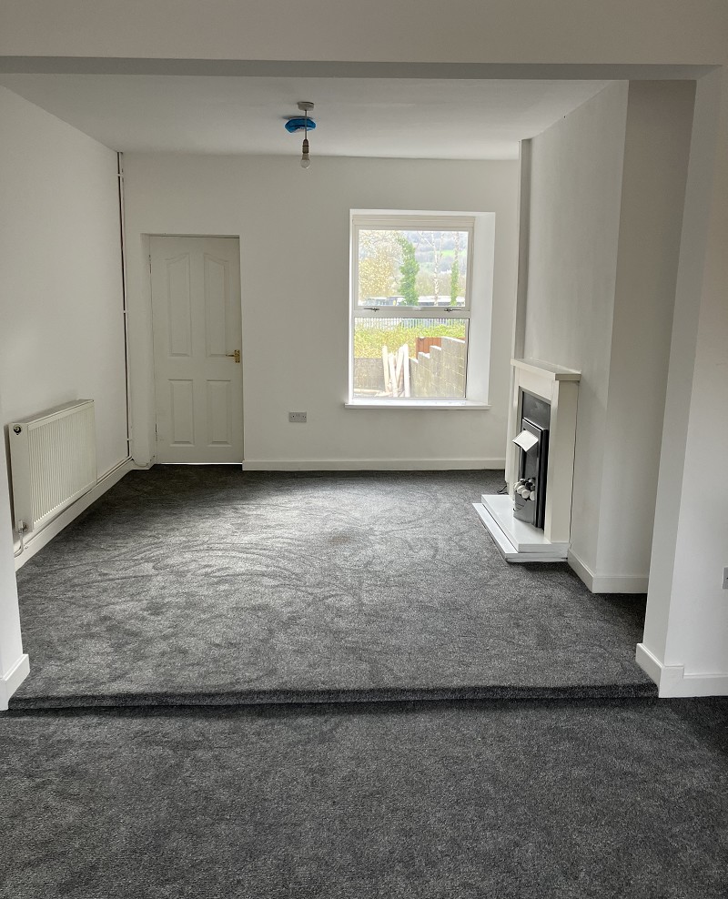 3 bedroom End of Terrace House for rent in Aberdare