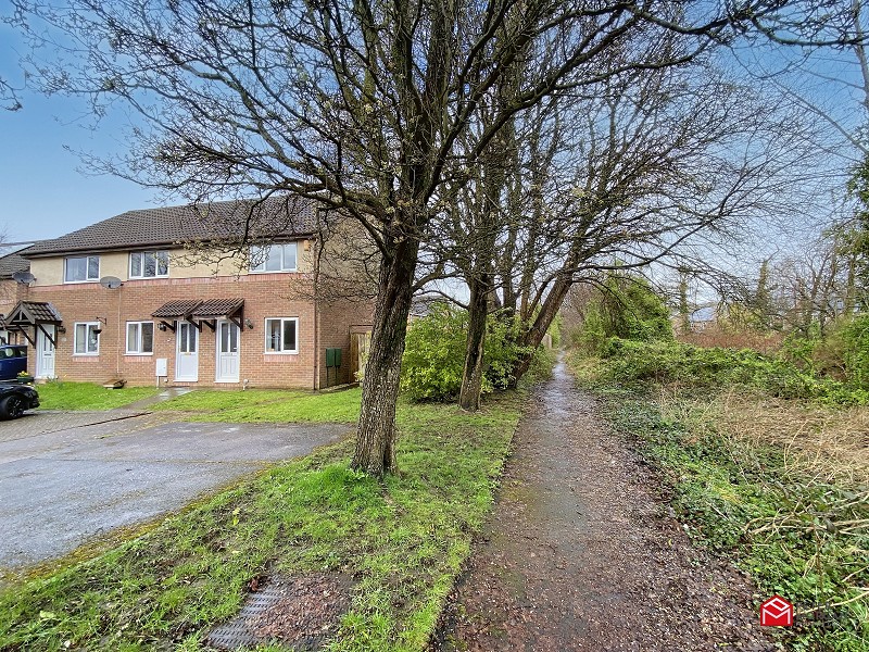 2 Bedroom End Of Terrace House For Sale In Bridgend