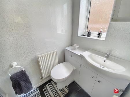 En-suite shower room