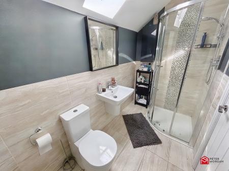 En-suite shower room