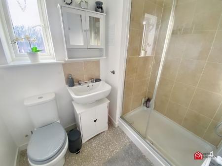 En-suite shower room