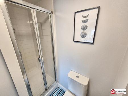 En-suite shower room