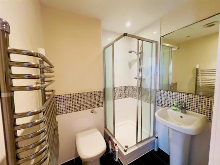 Shower Room.jpg