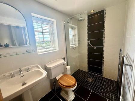 Ensuite One
