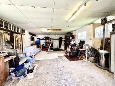 Workshop Garage