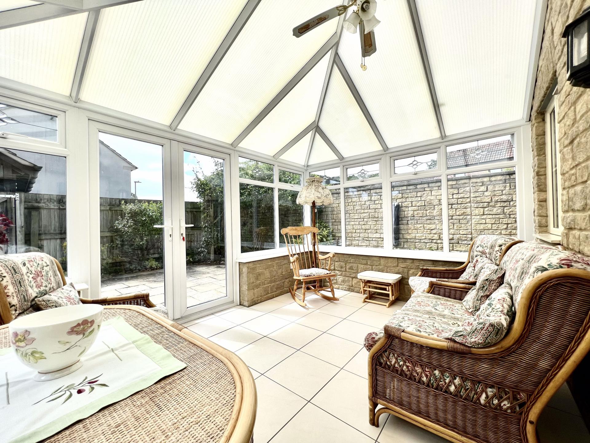 3 bedroom End of Terrace House for sale in Calne