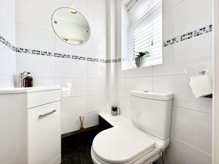 Guest Cloakroom
