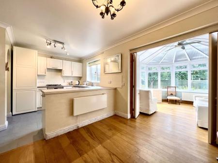 Kitchen Dining Conservatory