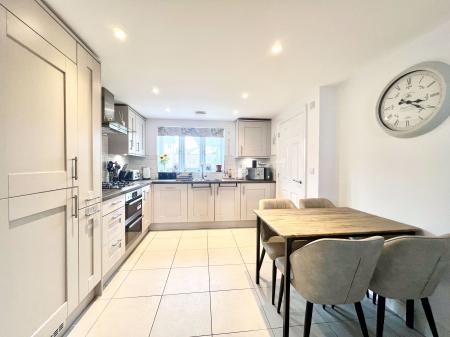 Dining Kitchen