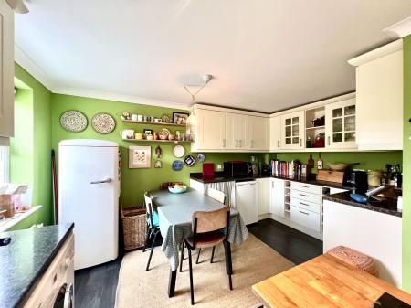 Dining Kitchen