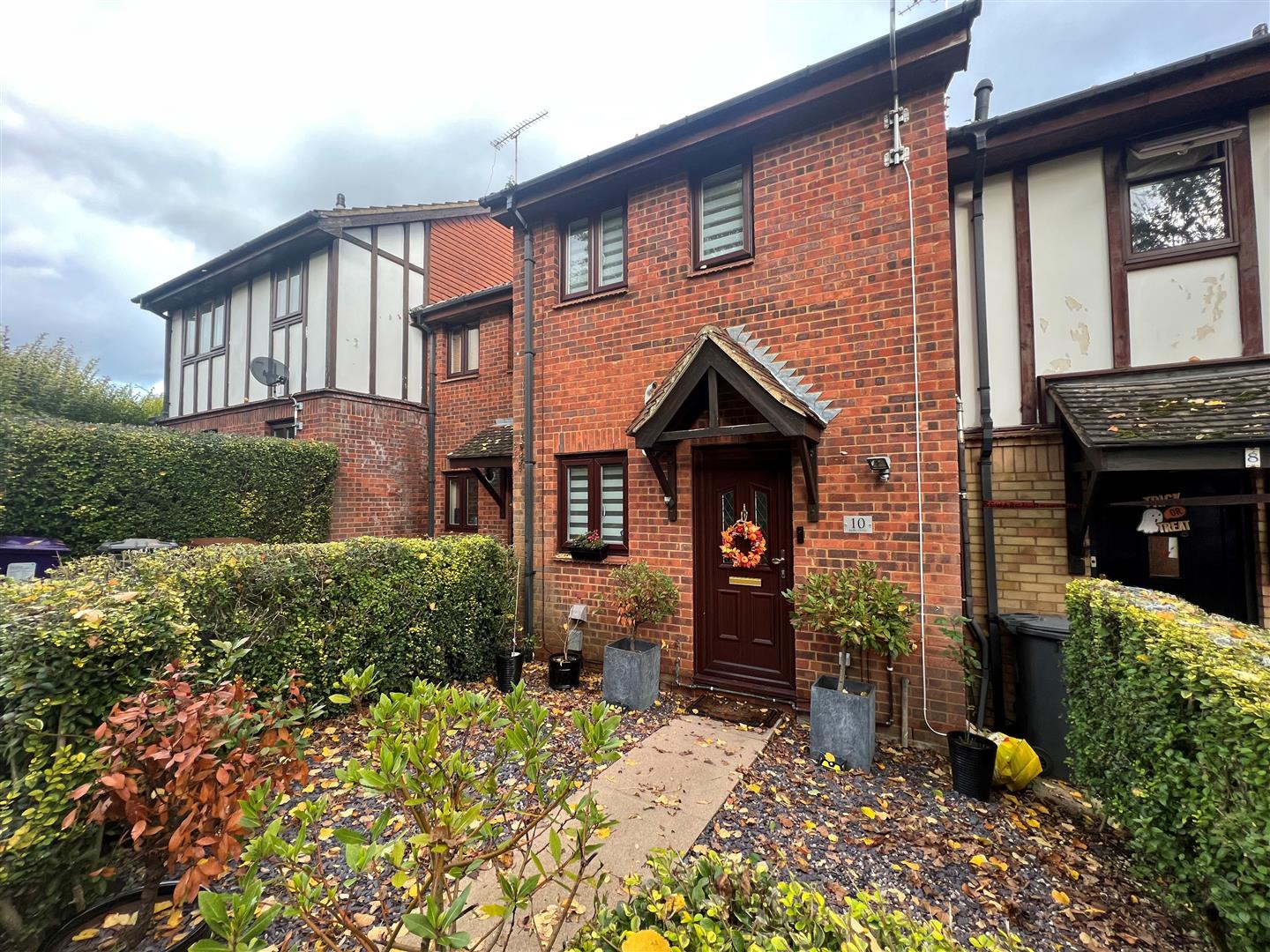 2 bedroom House for sale in Knebworth