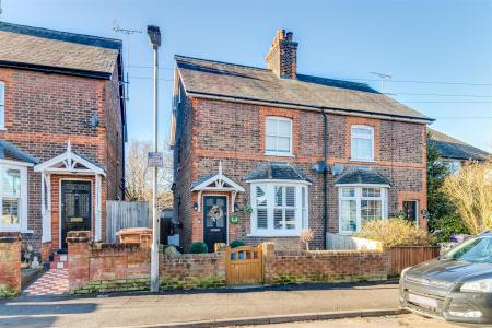 Pondcroft Road 20-32.jpg