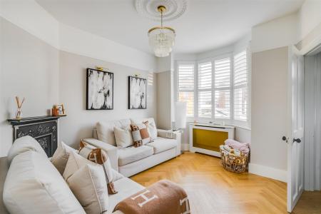 Pondcroft Road 20-21.jpg