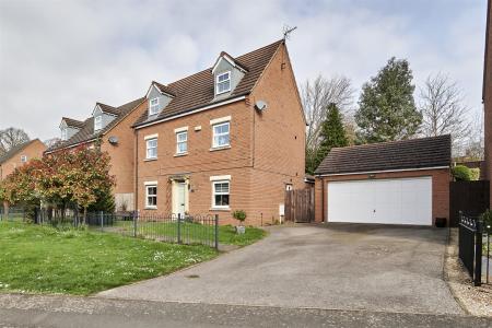 21 Batsman Drive Rushden-1.jpg