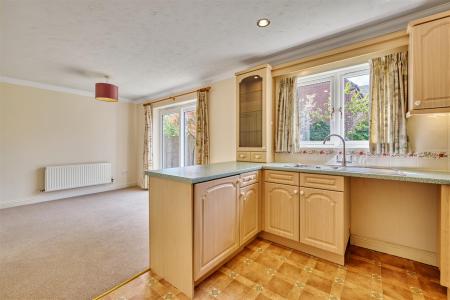 63 Creed Rd Oundle-26_HDR.jpg