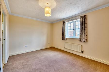 63 Creed Rd Oundle-47_HDR.jpg