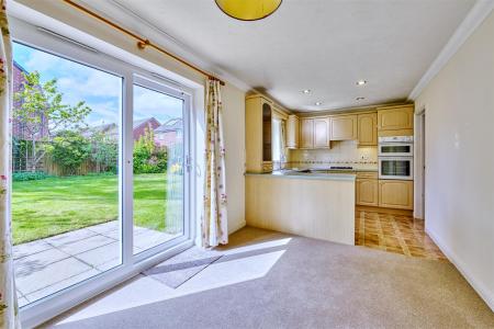 63 Creed Rd Oundle-29_HDR.jpg