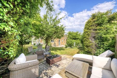 -Brookside Stanwick-20_HDR-09.jpg