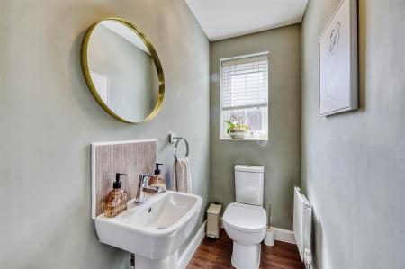 -24 WIllmot Rd Rushden-105_HDR-09.jpg