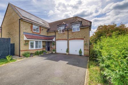 -24 WIllmot Rd Rushden-35_HDR-23.jpg
