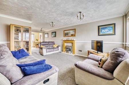 -127 Torrington Rd Wboro-60_HDR-02.jpg