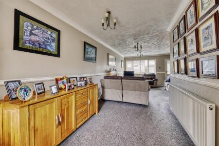-127 Torrington Rd Wboro-50_HDR-04.jpg