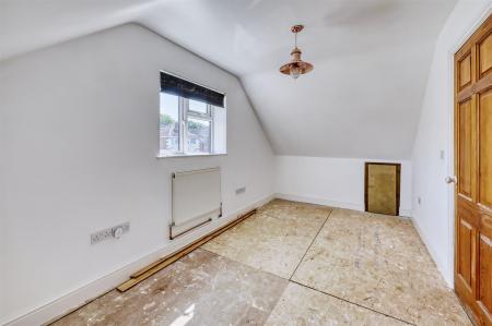 -70 Hall Avenue Rushden-11_HDR-02.jpg