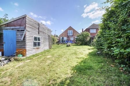 -70 Hall Avenue Rushden-76_HDR-15.jpg