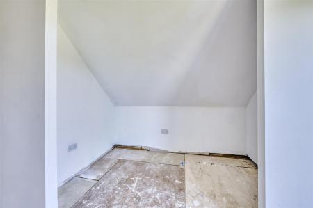 -70 Hall Avenue Rushden-21_HDR-04.jpg