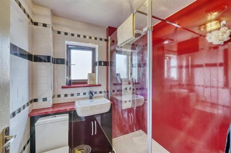 -39 Defurness Drive Raunds-81_HDR-17.jpg