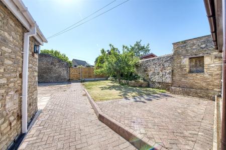 3a High Street-21.jpg