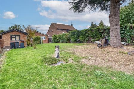 44 Russell Way Higham-13.jpg