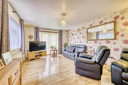 44 Russell Way Higham-10.jpg