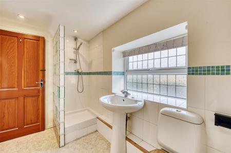 5 the Green Woodlford-5.jpg