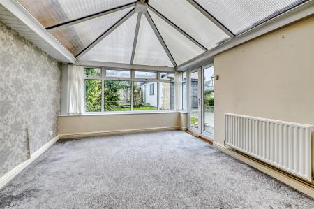 5 the Green Woodlford-10.jpg