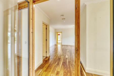 Tollbar Rd Islip-20.jpg