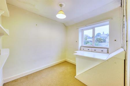 5 CHurch Street Woodford-1.jpg