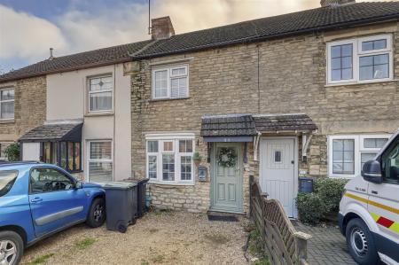 21 College St HF -813.jpg