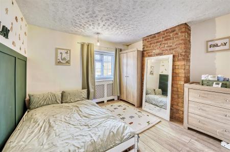 21 College St HF -805.jpg