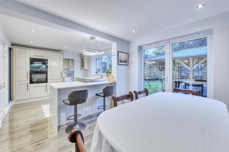 14 WIlkie Close KetteringD78_7657_HDR.jpg