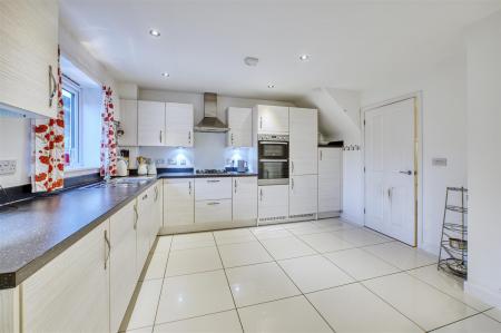 30 Catlin WayD78_7800_HDR.jpg