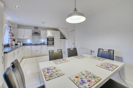 30 Catlin WayD78_7805_HDR.jpg