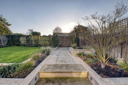 Holly RdD78_8000_HDR.jpg