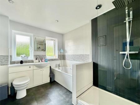 Bathroom.jpeg
