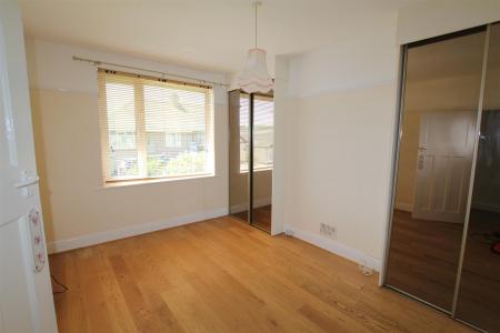 8 Morrish Park (10).JPG