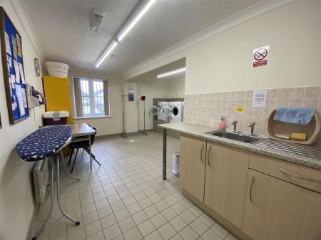 COMMUNAL LAUNDRY