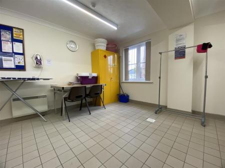 COMMUNAL LAUNDRY