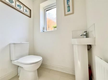 DOWNSTAIRS CLOAKROOM