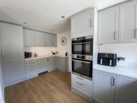 OPEN PLAN KITCHEN/DINER
